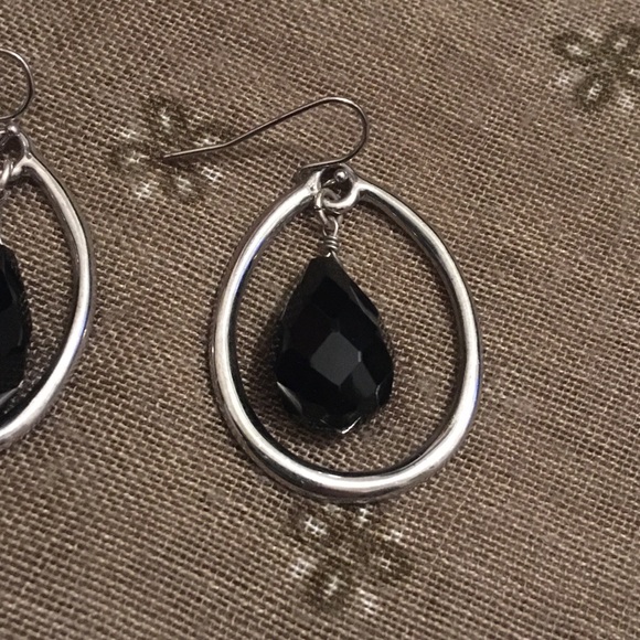 Vintage Silver Tone and Black Bead Dangle Hook Earrings - Picture 6 of 7